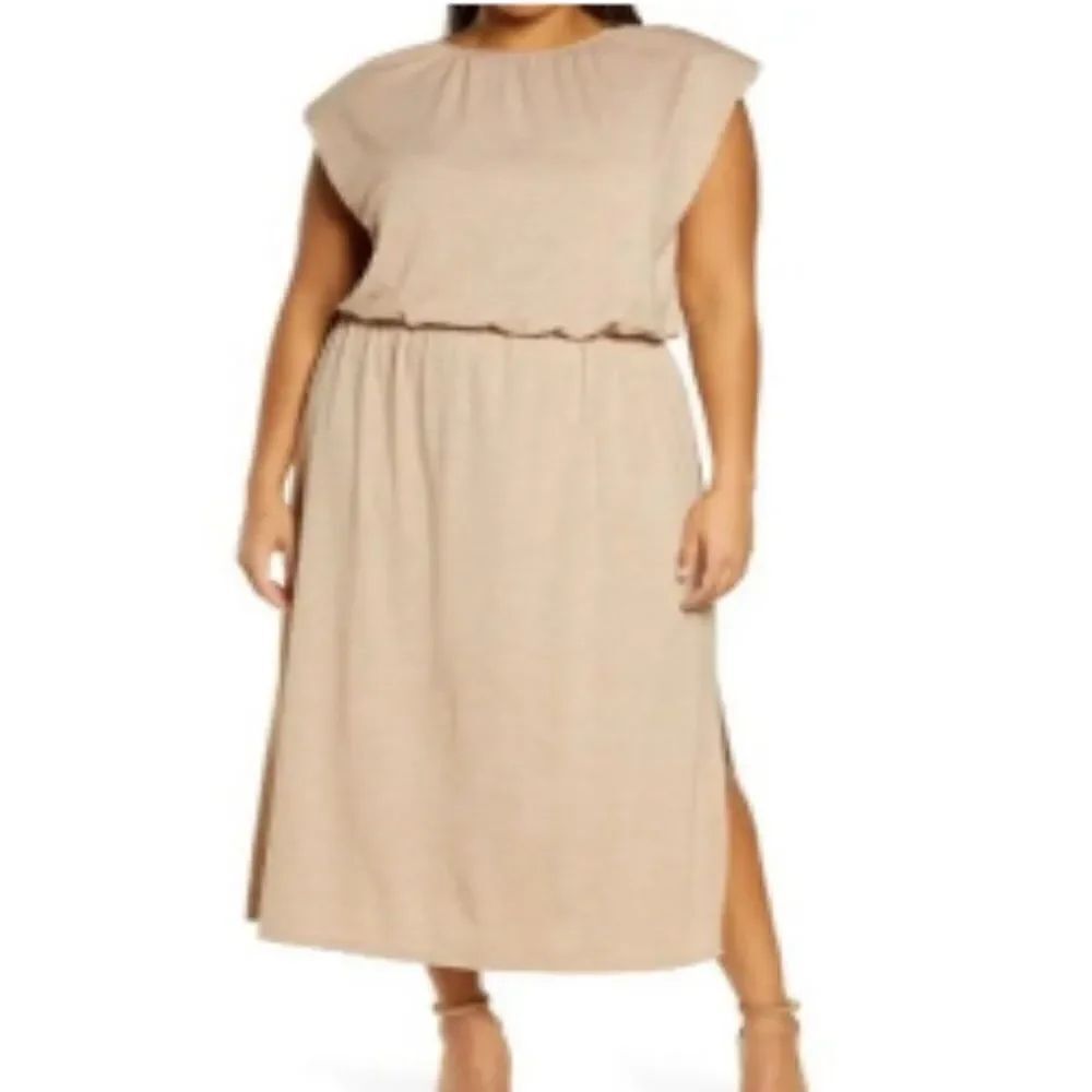 NEW with tags WAYF Padded Shoulder Midi Dress - Size L